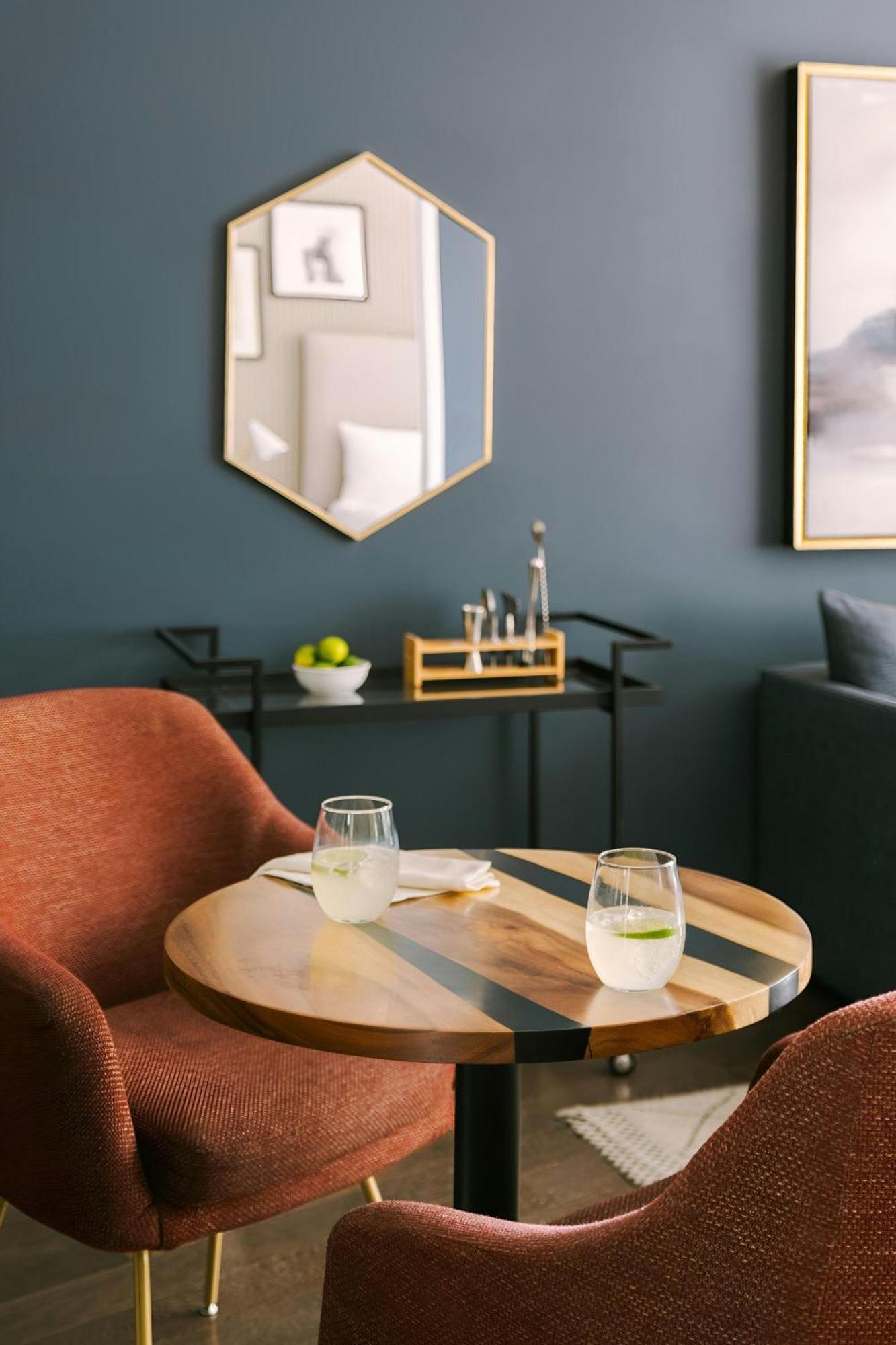 Sonder At One Platt Aparthotel
